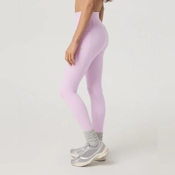 NWT Vuori all the form pocket legging. Orchid whisper. - Picture 5 of 8